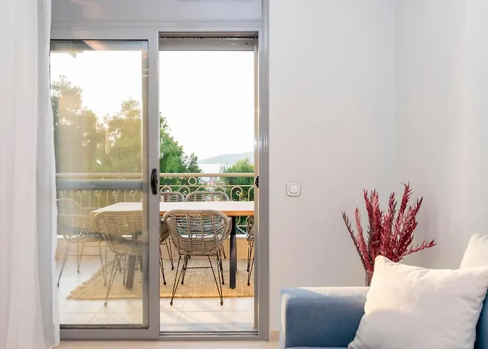 Sithoniars Luxury 2nd Floor With Sea View
