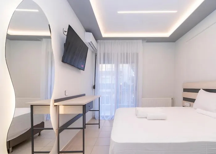 Διαμέρισμα Sithoniars Luxury 2nd Floor With Sea View *